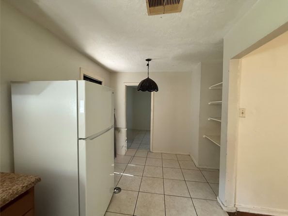 5402 Flamingo Drive, Houston TX 77033