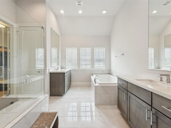 10756 Craighead Drive, Houston TX 77025