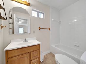 1583 Sue Barnett Drive, Houston TX 77018