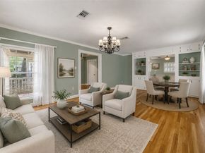 1583 Sue Barnett Drive, Houston TX 77018