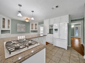 1583 Sue Barnett Drive, Houston TX 77018