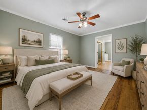 1583 Sue Barnett Drive, Houston TX 77018