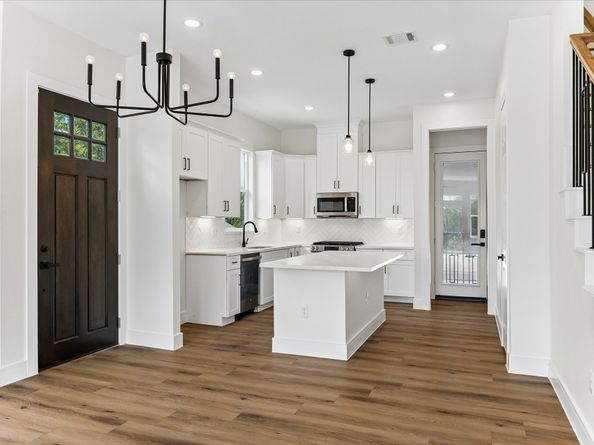 5106 Ricky Street, Houston TX 77033