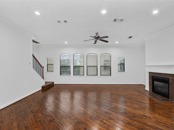 2304 Jackson Street, Houston TX 77004