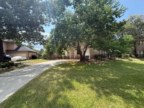 7714 Par Five Drive, Humble TX 77346