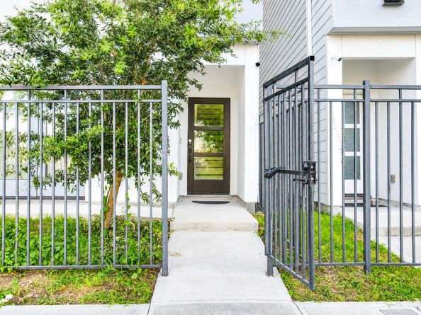 6344 Culberson Street, Houston TX 77021