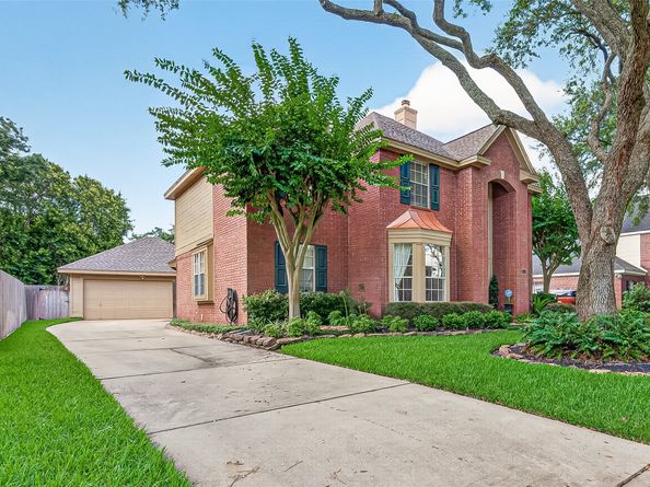 5807 Pendelton Place Drive, Sugar Land TX 77479