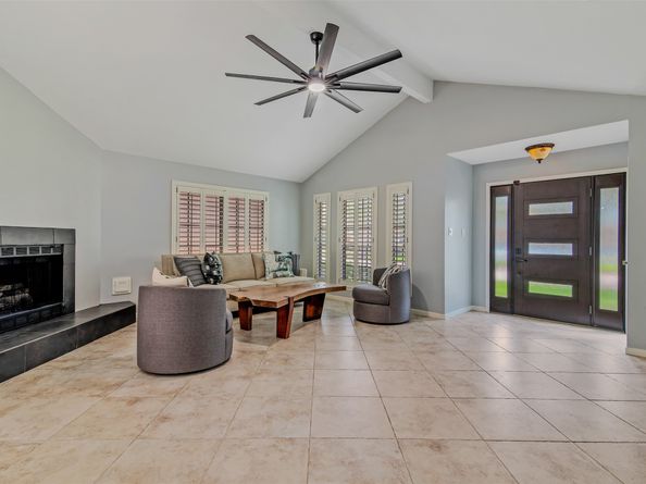 2207 Briarwest Boulevard, Houston TX 77077