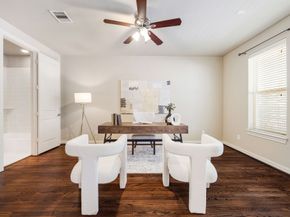 6604 Toledo Street, Houston TX 77008