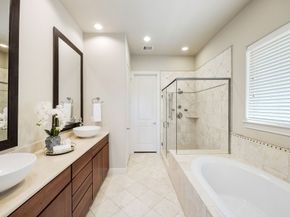6604 Toledo Street, Houston TX 77008