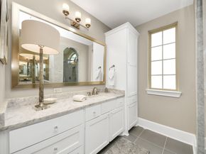 852 Dunleigh Meadows Lane, Houston TX 77055