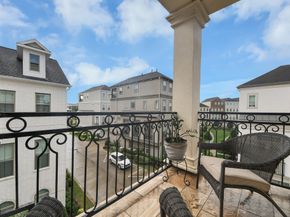 852 Dunleigh Meadows Lane, Houston TX 77055