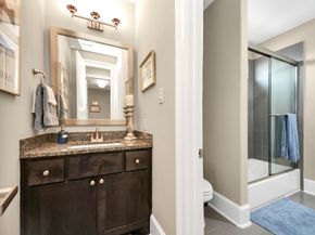 852 Dunleigh Meadows Lane, Houston TX 77055