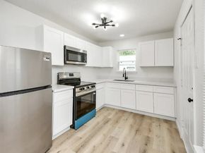 7301 Sherman Street, Houston TX 77011