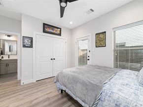 3705 Creekmont Green Lane, Houston TX 77091