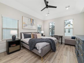 3705 Creekmont Green Lane, Houston TX 77091