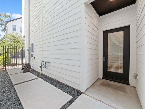 3705 Creekmont Green Lane, Houston TX 77091