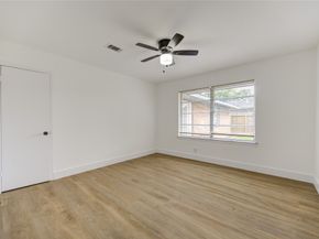 7543 Wilmerdean Street, Houston TX 77061