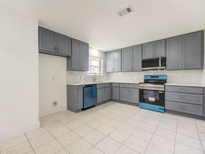 7543 Wilmerdean Street, Houston TX 77061