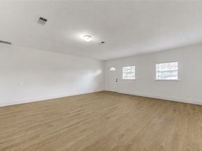 7543 Wilmerdean Street, Houston TX 77061