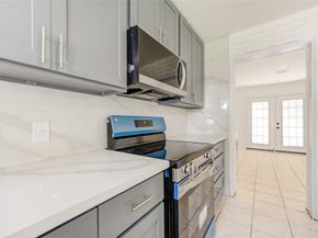 7543 Wilmerdean Street, Houston TX 77061