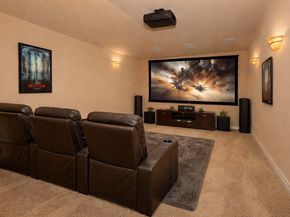 126 Hearthshire Circle, The Woodlands TX 77354