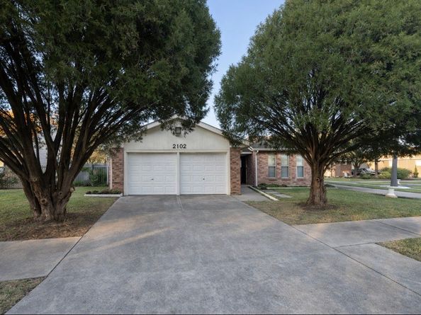 2102 Snowdrop Lane, Houston TX 77067