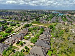 5914 Ravens Mill Court, Sugar Land TX 77479