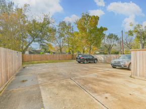 9217 Carousel Lane, Houston TX 77080