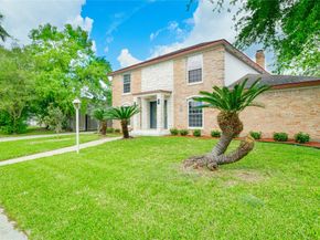 7914 Oakington Drive, Houston TX 77071