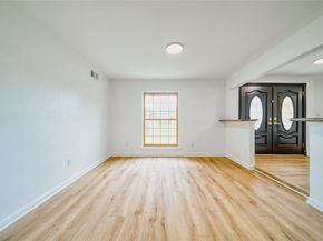 7914 Oakington Drive, Houston TX 77071