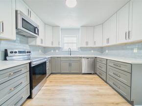 7914 Oakington Drive, Houston TX 77071