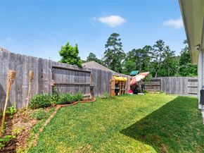 2739 Meadow View Lane, Conroe TX 77385