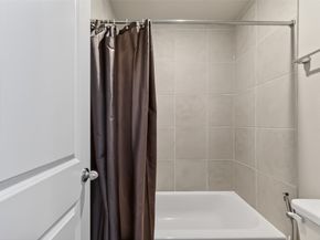 2739 Meadow View Lane, Conroe TX 77385