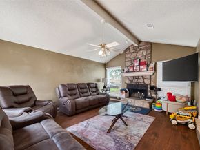 12811 Hidden Castle Drive, Houston TX 77015