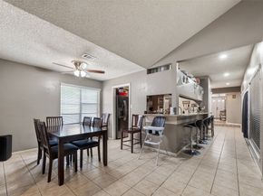12811 Hidden Castle Drive, Houston TX 77015