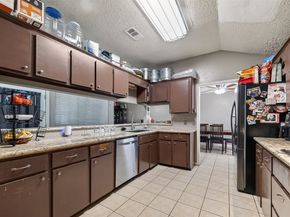 12811 Hidden Castle Drive, Houston TX 77015