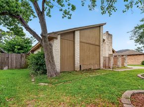 12811 Hidden Castle Drive, Houston TX 77015