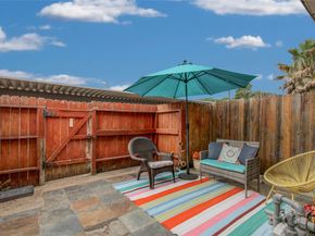 15309 Kingfield Drive 9, Houston TX 77084