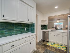 15309 Kingfield Drive 9, Houston TX 77084