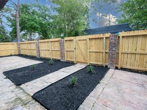 12054 Mighty Oak Drive A, Houston TX 77066