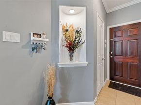 5122 Gable Lane, Houston TX 77066