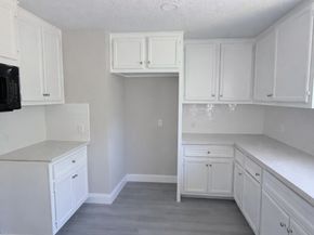 8115 Redfern Drive, Houston TX 77033