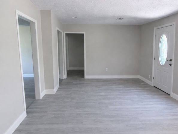 8115 Redfern Drive, Houston TX 77033