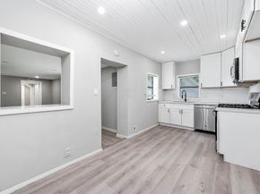 4356 Phlox Street, Houston TX 77051