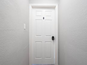 4356 Phlox Street, Houston TX 77051