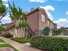 2121 El Paseo 2005, Houston TX 77054