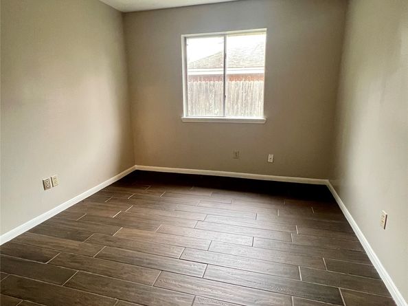 12027 Kleinmeadow Drive Drive, Houston TX 77066