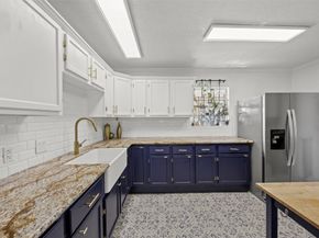 5874 Beldart Street, Houston TX 77033
