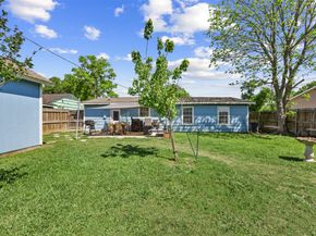 5874 Beldart Street, Houston TX 77033